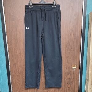 Under Armour Size M Black Fleece Lined Straight Leg Sweatpant
